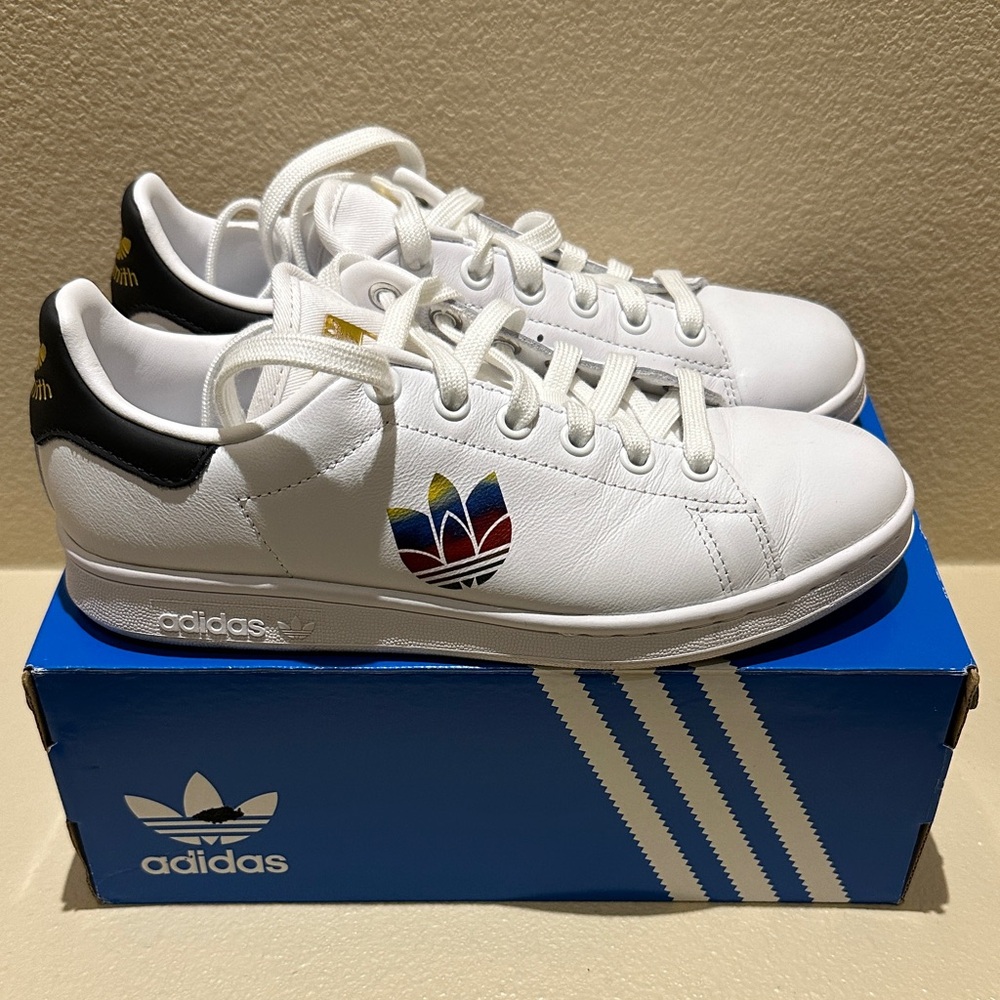 Adidas Stan Smith FW2443 Women's Shoes Trefoil White Logo Shoes